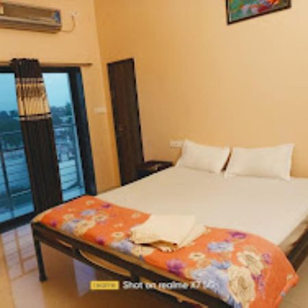 Hotel Hariram Tower Wardha 外观 照片