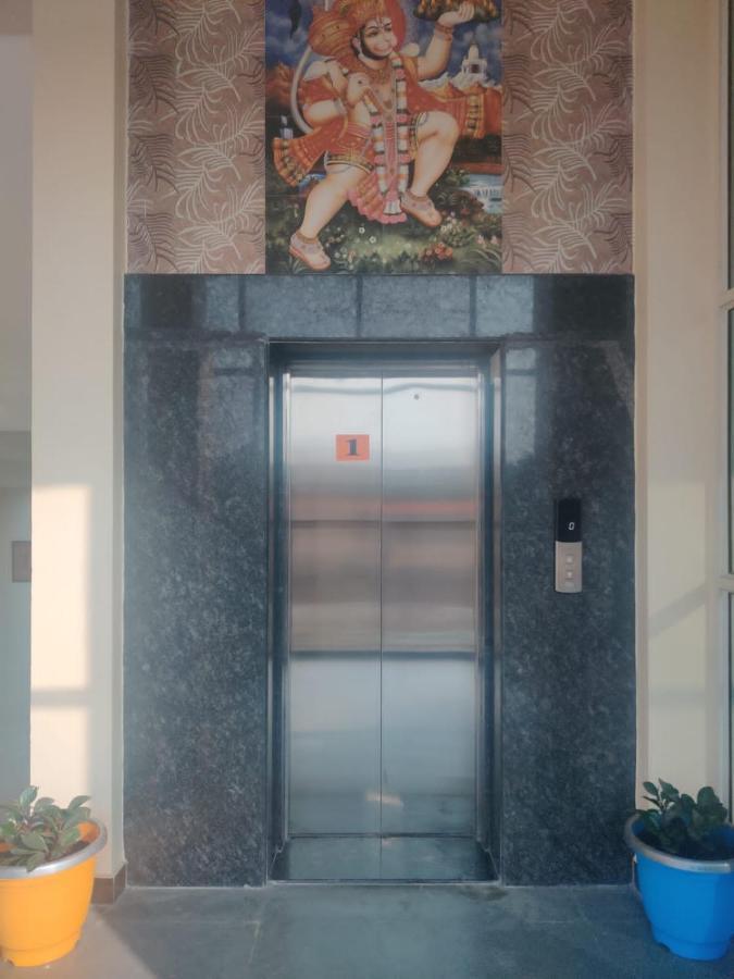 Hotel Hariram Tower Wardha 外观 照片