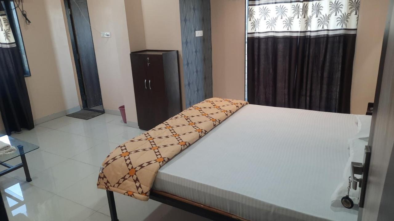 Hotel Hariram Tower Wardha 外观 照片