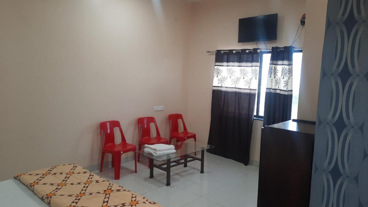 Hotel Hariram Tower Wardha 外观 照片