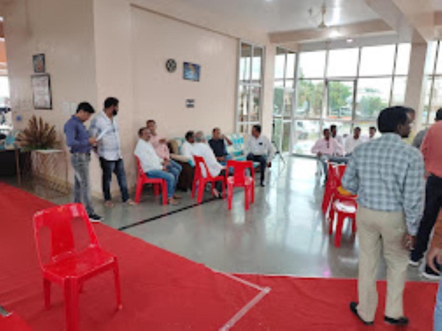 Hotel Hariram Tower Wardha 外观 照片