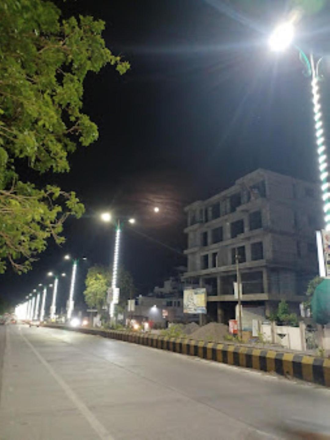 Hotel Hariram Tower Wardha 外观 照片